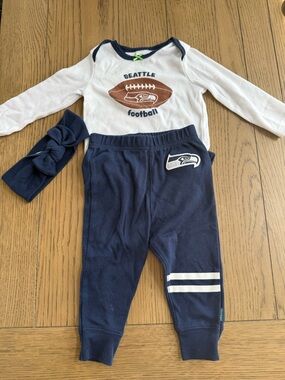 Seattle Football Baby Outfit Navy & White Set